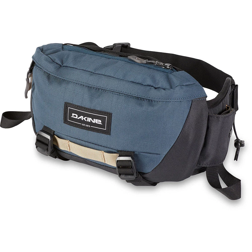 Clearance Dakine Hot Laps 2L Hydration Hip Pack