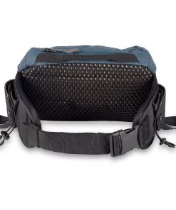 Clearance Dakine Hot Laps 2L Hydration Hip Pack