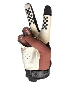 Fasthouse Speed Style Stomp Gloves New Arrivals