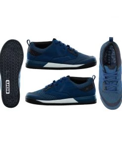 Ion Scrub AMP Flat Shoes Clothing