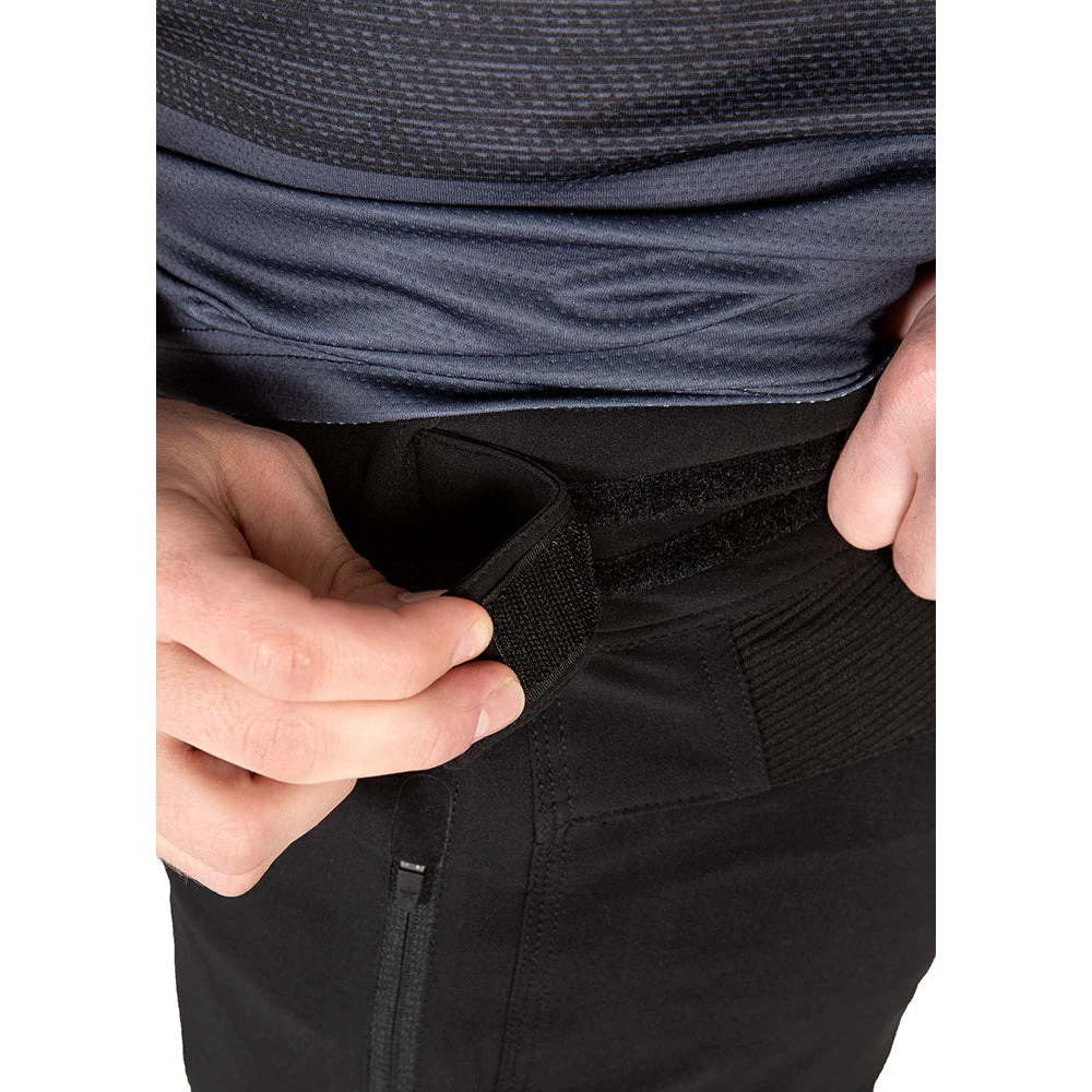 Clothing Unit Fleet Flex MTB Shorts
